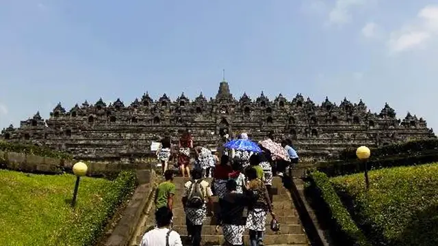 Kemegahan Borobudur: Wisata Budaya yang Mengubah Perspektif