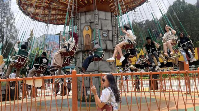 Menikmati Liburan Asyik di Mickey Holiday Brastagi yang Lagi Viral